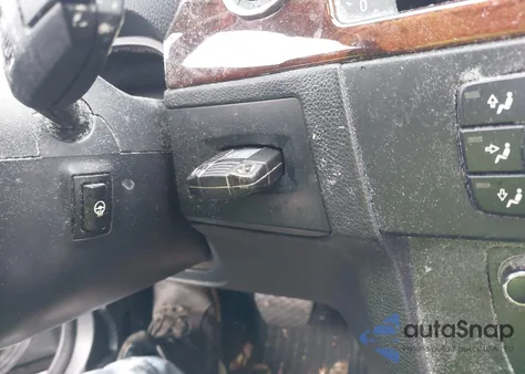 2009 BMW 328I xDrive из США, поврежденный, VIN WBAWV53599P081050